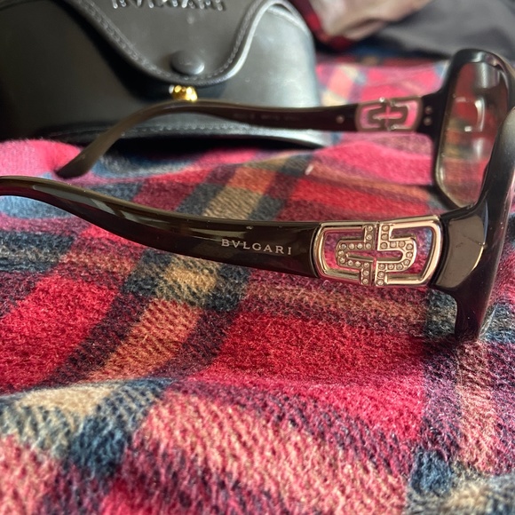 Women's Bvlgari sunglasses - Picture 2 of 8